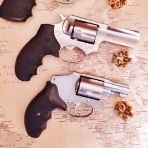 9mm revolvers (13) - Copy.JPG