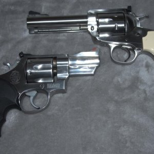 44 special pair x2_original_grips_r.jpg